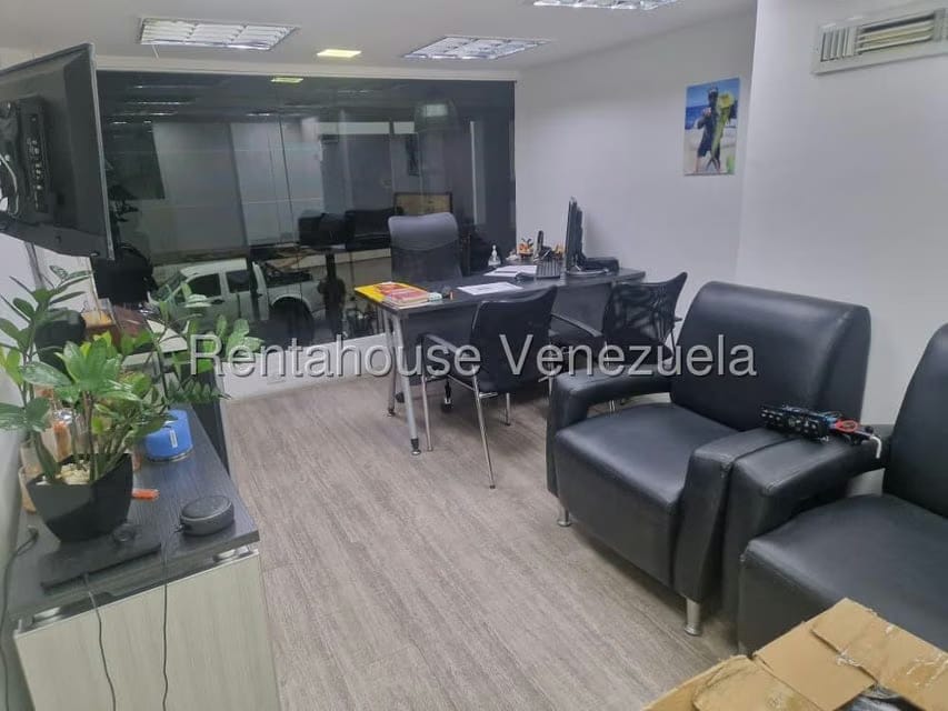 Comercial (Local Comercial) en Venta en Quinta Crespo, Distrito Metropolitano - 6