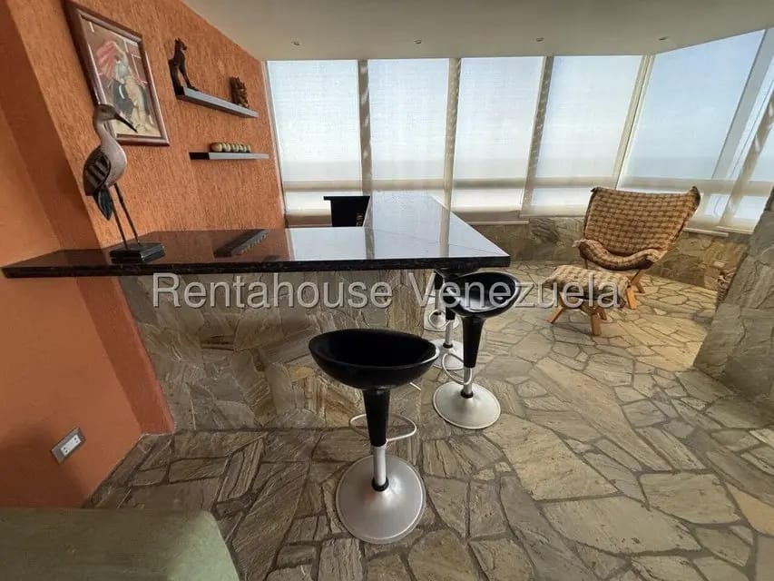 Apartamento (1 Nivel) en Venta en Camuri Chico, Vargas - 12