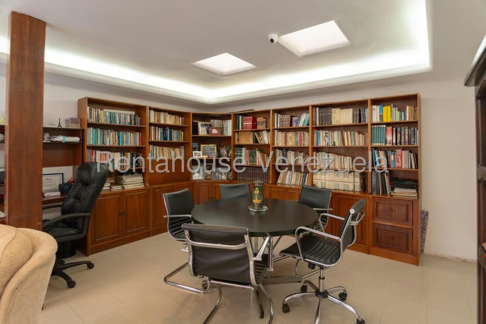 Casa (Multipes Niveles) en Venta en Club de Campo, Miranda - 18