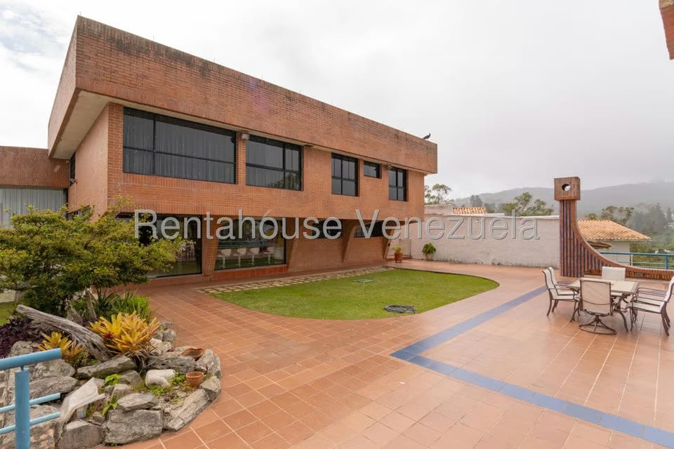Casa (Multipes Niveles) en Venta en Club de Campo, Miranda - 33