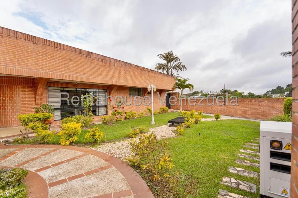 Casa (Multipes Niveles) en Venta en Club de Campo, Miranda - 5