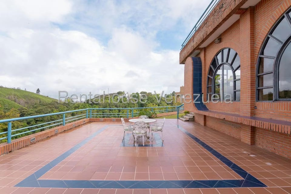 Casa (Multipes Niveles) en Venta en Club de Campo, Miranda - 42