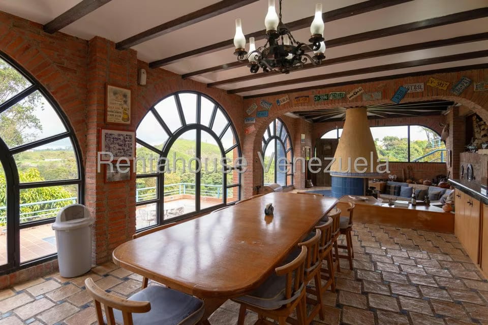 Casa (Multipes Niveles) en Venta en Club de Campo, Miranda - 43