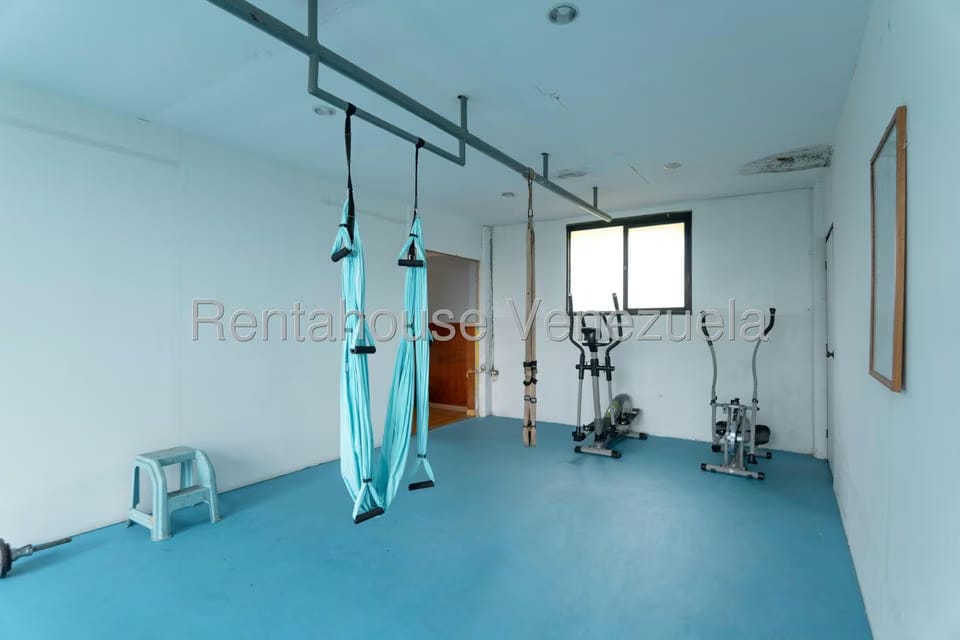 Casa (Multipes Niveles) en Venta en Club de Campo, Miranda - 74