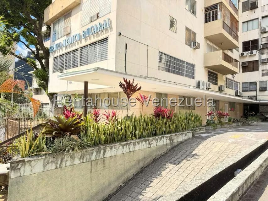 Comercial (Oficina) en Alquiler en Los Caobos, Distrito Metropolitano - 2