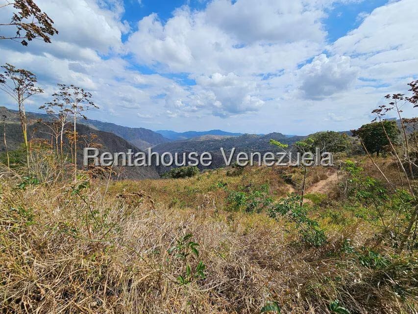 Terreno (Comercial) en Venta en El Encantado, Distrito Metropolitano - 9