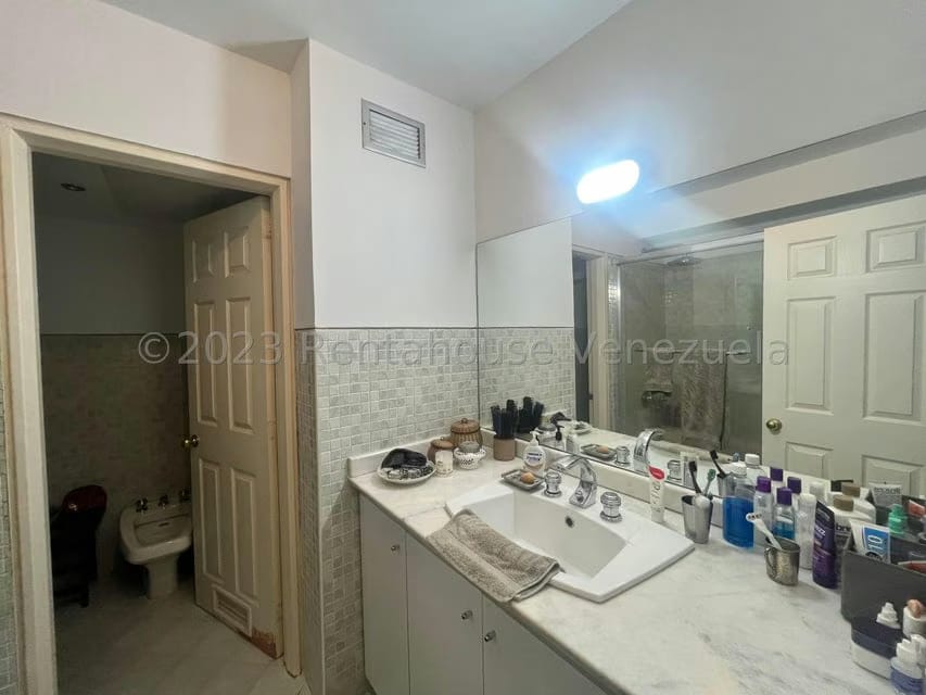 Apartamento (Duplex) en Venta en La Union, Distrito Metropolitano - 30