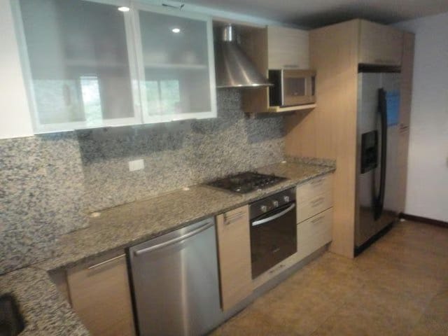 APARTAMENTO EN VENTA – YENNIEF ROJAS - 2