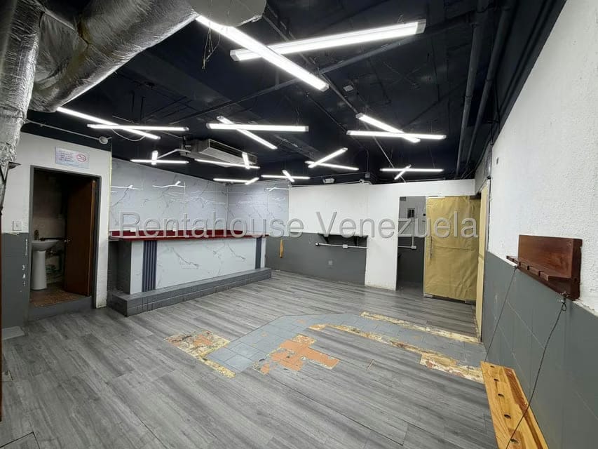 Comercial (Local Comercial) en Venta en Chacao, Distrito Metropolitano - 3