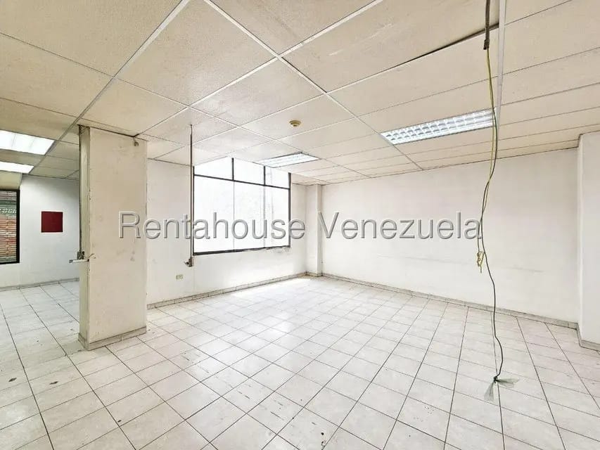 Comercial (Local Comercial) en Venta en Guarenas, Miranda - 12