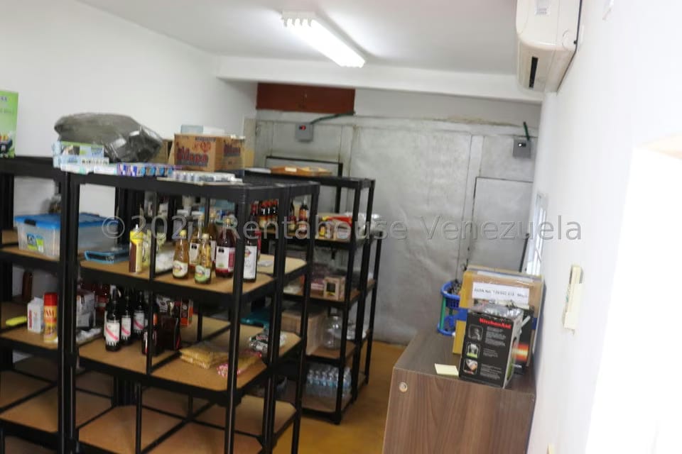 Casa (1 Nivel) en Venta en Los Dos Caminos, Distrito Metropolitano - 15