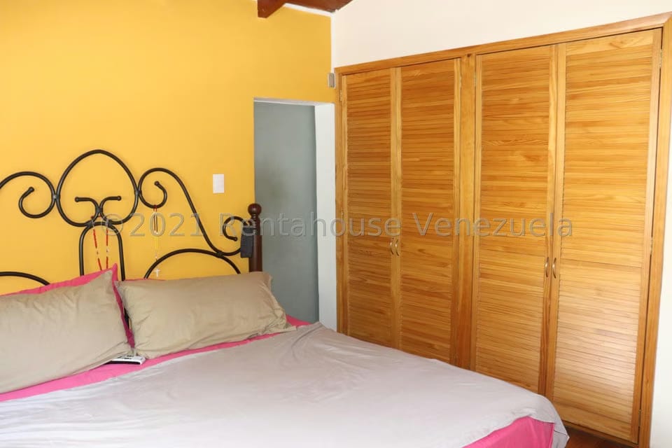Casa (1 Nivel) en Venta en Los Dos Caminos, Distrito Metropolitano - 37
