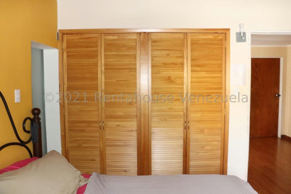 Casa (1 Nivel) en Venta en Los Dos Caminos, Distrito Metropolitano - 40