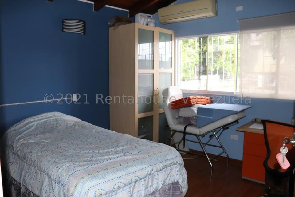 Casa (1 Nivel) en Venta en Los Dos Caminos, Distrito Metropolitano - 44