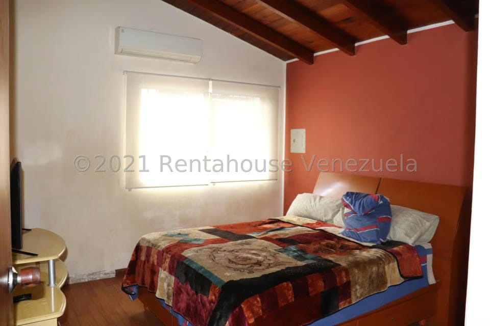 Casa (1 Nivel) en Venta en Los Dos Caminos, Distrito Metropolitano - 47
