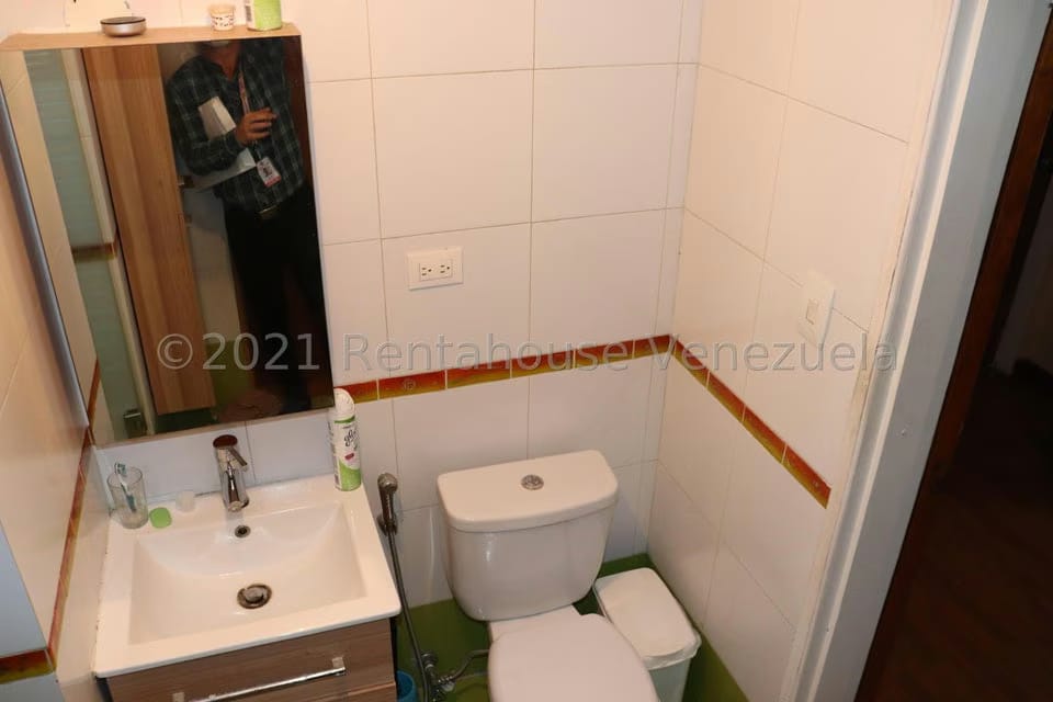 Casa (1 Nivel) en Venta en Los Dos Caminos, Distrito Metropolitano - 50