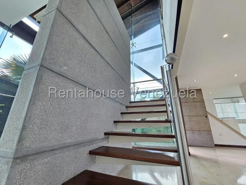 Casa (1 Nivel) en Venta en Alto Hatillo, Distrito Metropolitano - 25