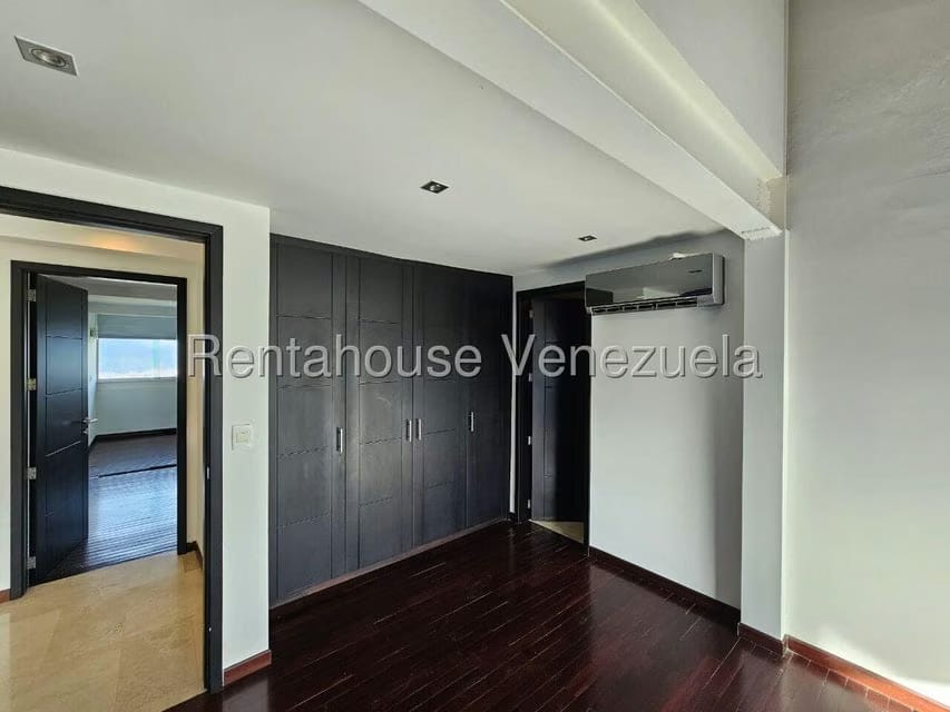 Casa (1 Nivel) en Venta en Alto Hatillo, Distrito Metropolitano - 34