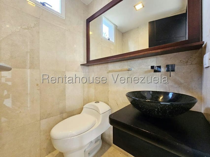 Casa (1 Nivel) en Venta en Alto Hatillo, Distrito Metropolitano - 38