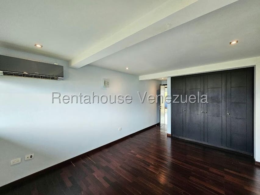 Casa (1 Nivel) en Venta en Alto Hatillo, Distrito Metropolitano - 40