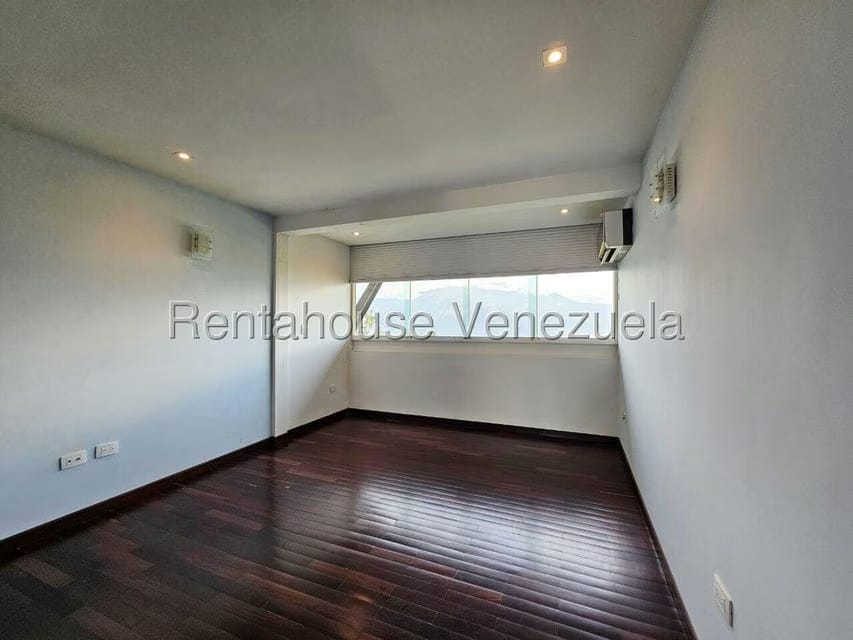 Casa (1 Nivel) en Venta en Alto Hatillo, Distrito Metropolitano - 42