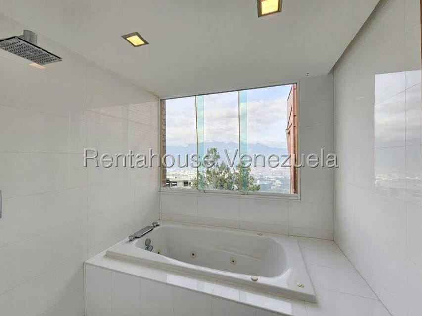 Casa (1 Nivel) en Venta en Alto Hatillo, Distrito Metropolitano - 50