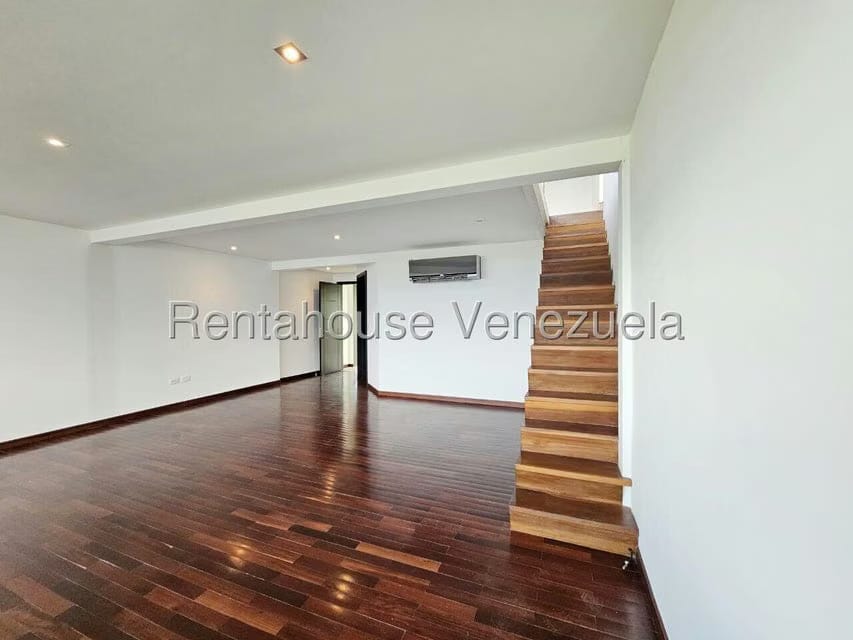 Casa (1 Nivel) en Venta en Alto Hatillo, Distrito Metropolitano - 52