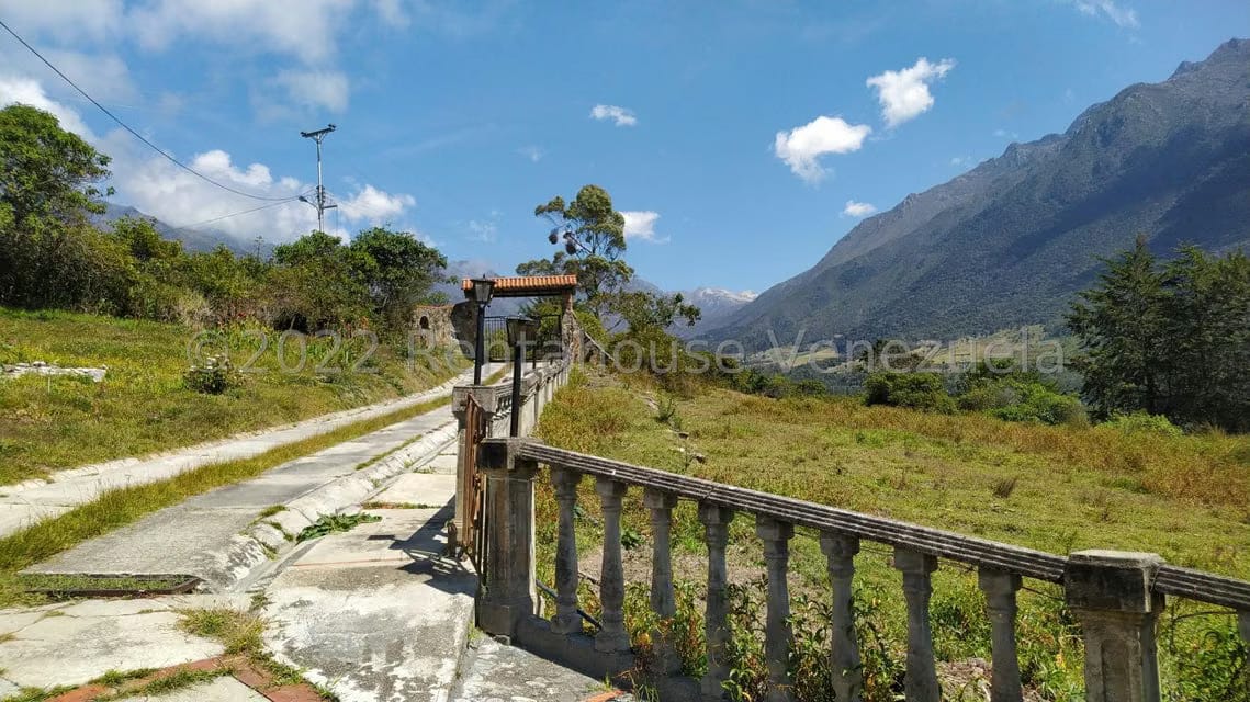 Casa (Finca) en Venta en El Valle, Merida - 12