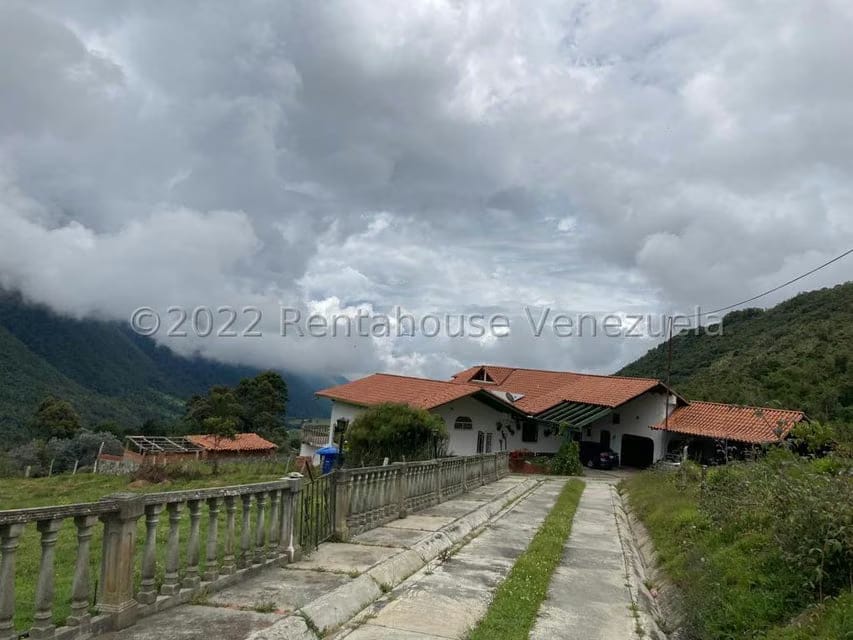 Casa (Finca) en Venta en El Valle, Merida - 5