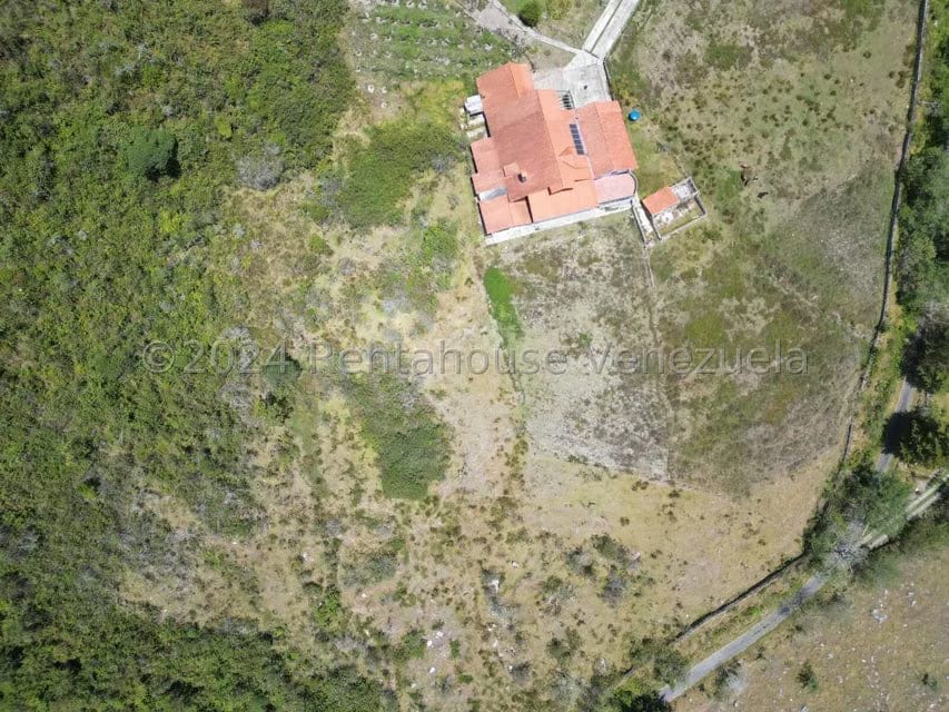 Casa (Finca) en Venta en El Valle, Merida - 64