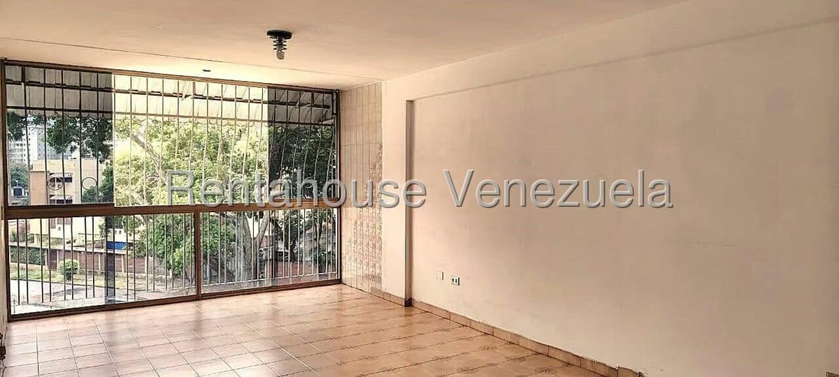 Apartamento (1 Nivel) en Venta en Montalban I, Distrito Metropolitano - 4