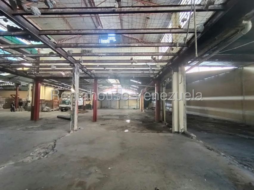 Comercial (Galpon - Deposito) en Venta en Boleita Sur, Distrito Metropolitano - 15