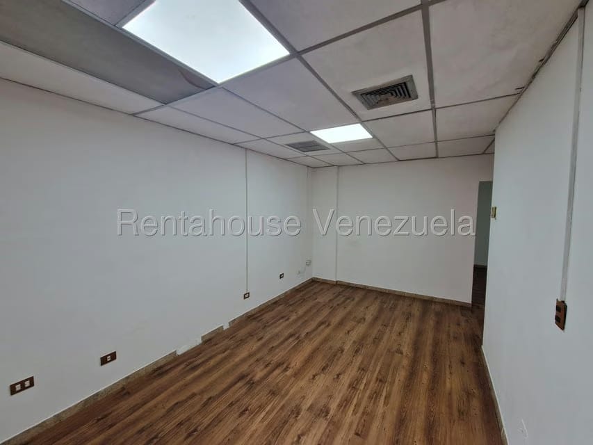 Comercial (Oficina) en Venta en Parroquia La Candelaria, Distrito Metropolitano - 6