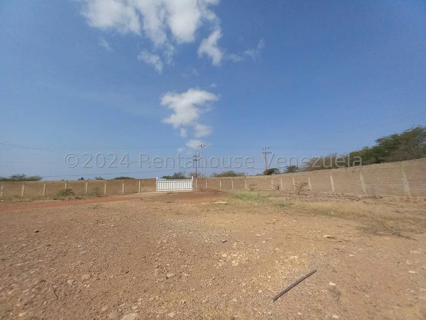 Comercial (Galpon - Deposito) en Venta en Intercomunal Coro La Vela, Falcon - 12