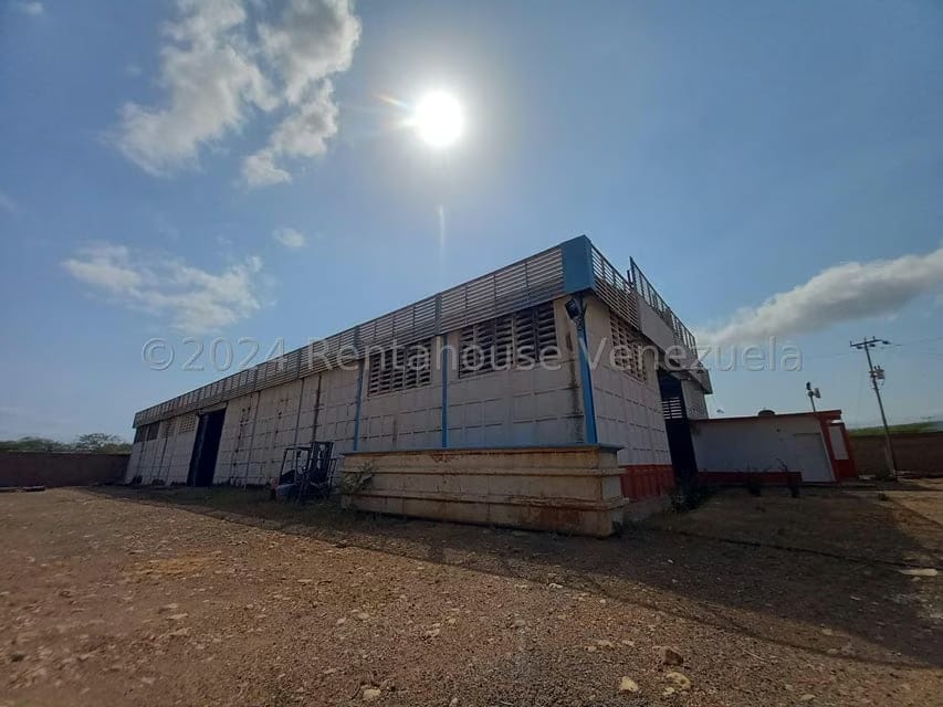 Comercial (Galpon - Deposito) en Venta en Intercomunal Coro La Vela, Falcon - 10