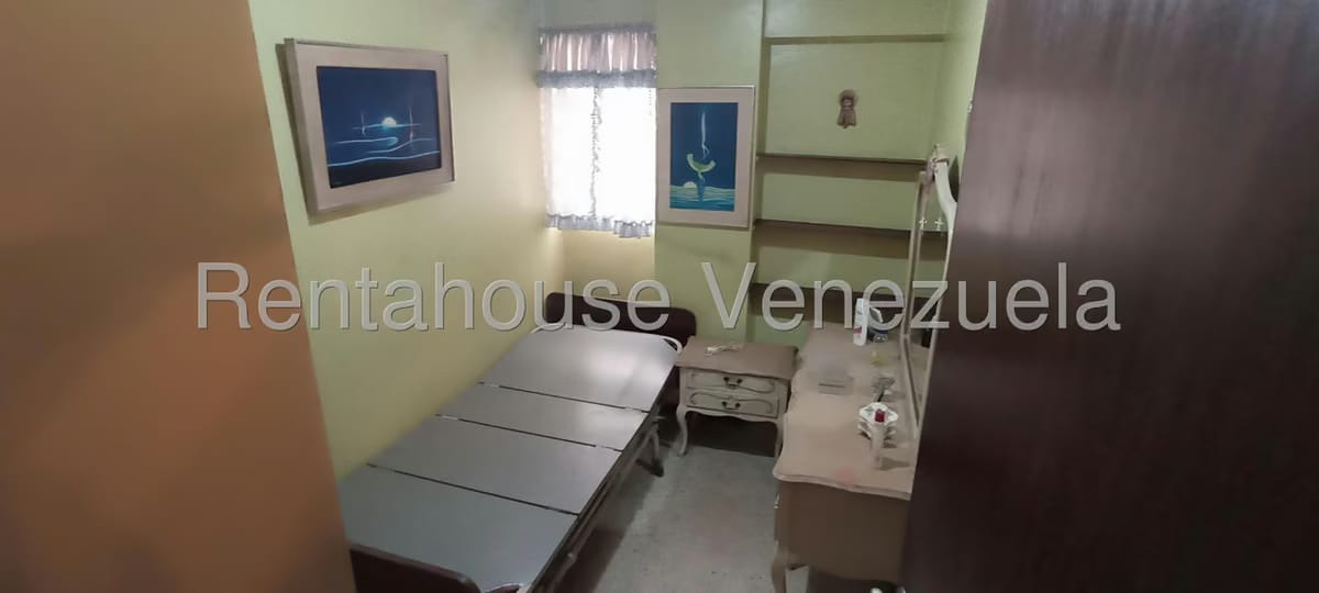 Apartamento (1 Nivel) en Venta en El Marques, Distrito Metropolitano - 11