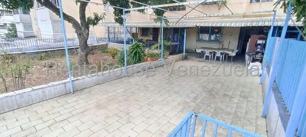 Apartamento (1 Nivel) en Venta en El Marques, Distrito Metropolitano - 21