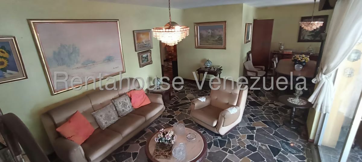 Apartamento (1 Nivel) en Venta en El Marques, Distrito Metropolitano - 8