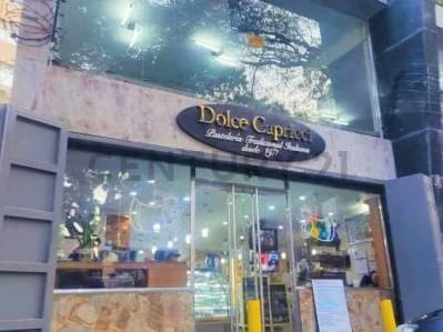 EN VENTA EDIFICIO CON FONDO DE COMERCIO DEDICADO AL RUBRO PANADERO Y PASTELERO!!