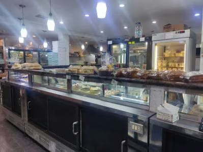 EN VENTA EDIFICIO CON FONDO DE COMERCIO DEDICADO AL RUBRO PANADERO Y PASTELERO!! - 7