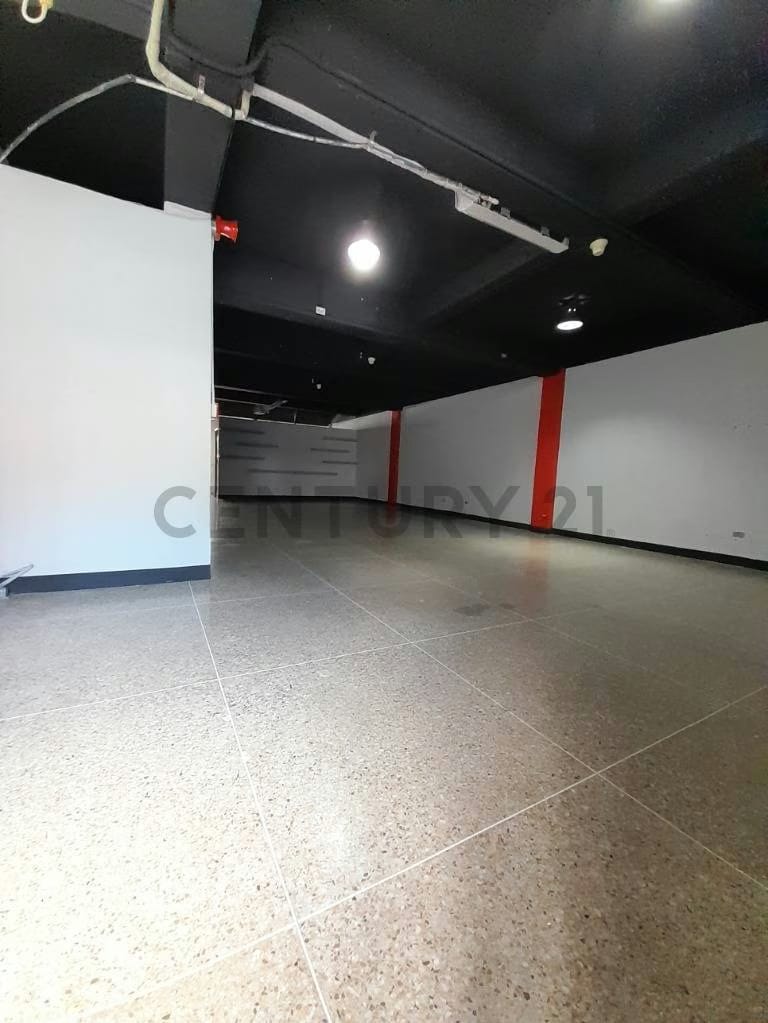 ALQUILER LOCAL EN LA TRINIDAD PARA DEPOSITO - 3