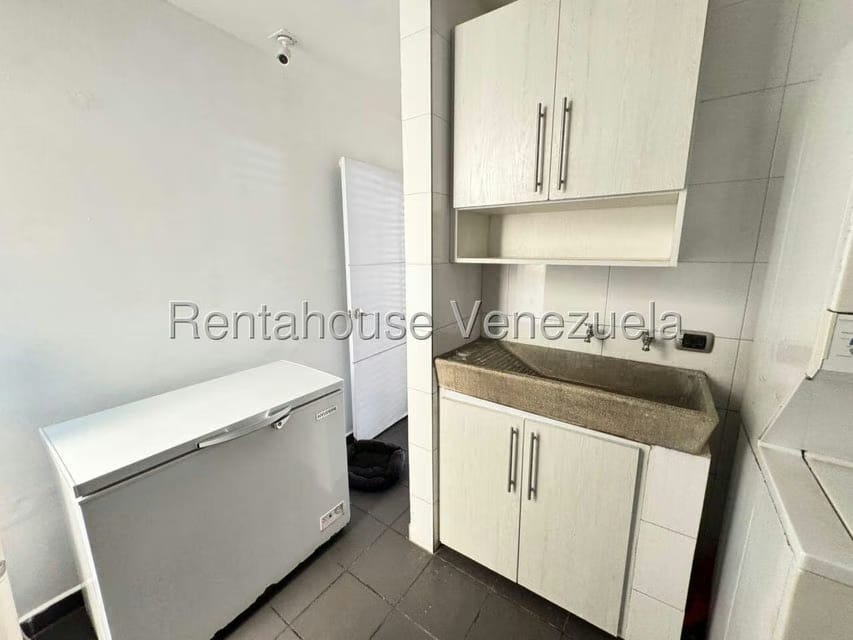 Casa (Duplex) en Venta en Ciudad Roca, Lara - 16