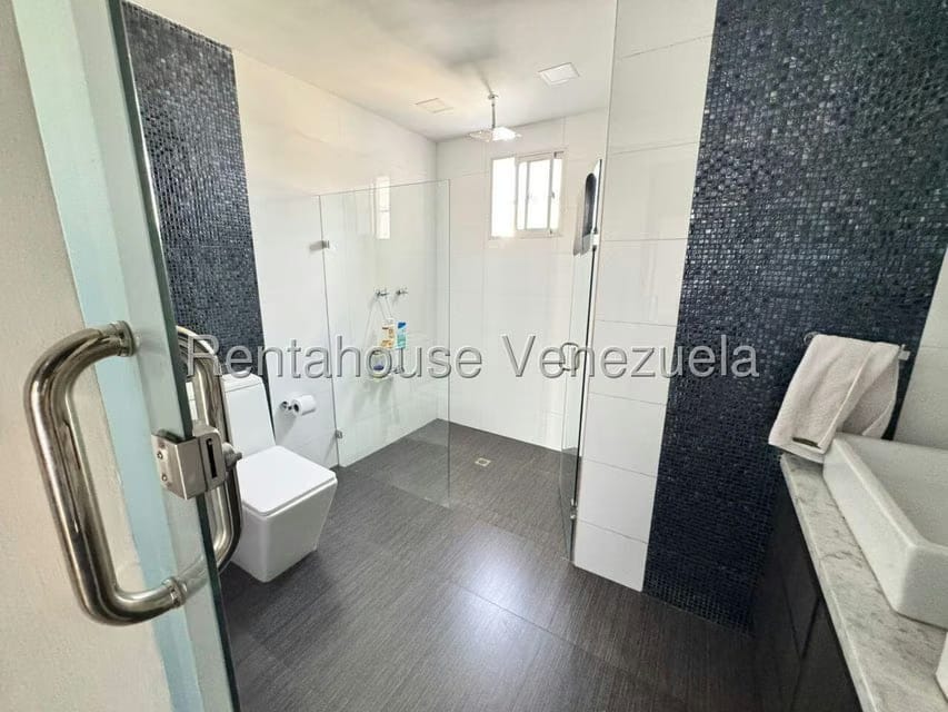 Casa (Duplex) en Venta en Ciudad Roca, Lara - 22