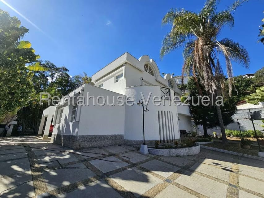 Casa (Duplex) en Venta en Colinas del Tamanaco, Distrito Metropolitano - 4