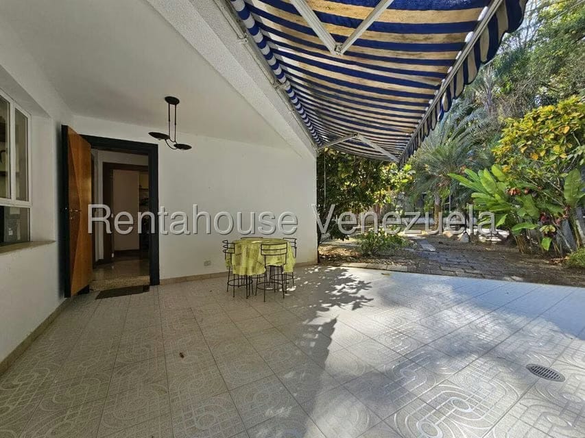 Casa (Duplex) en Venta en Colinas del Tamanaco, Distrito Metropolitano - 41