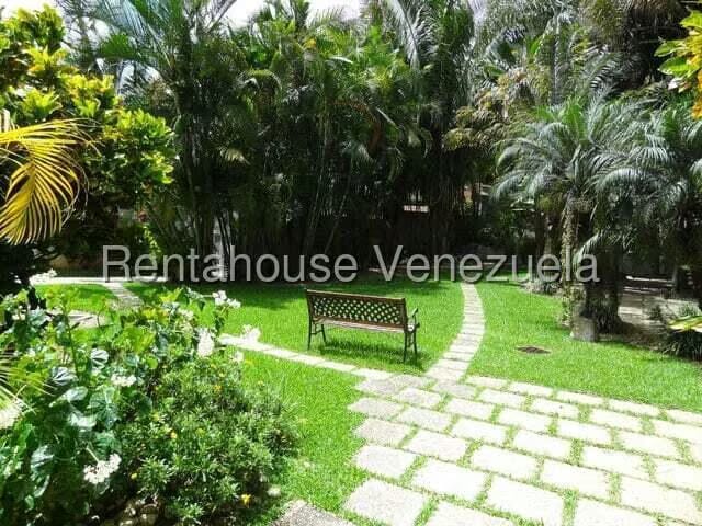Casa (Duplex) en Venta en Colinas del Tamanaco, Distrito Metropolitano - 44