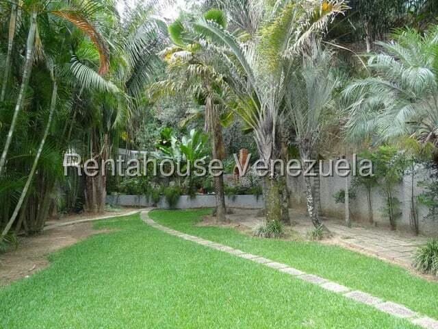 Casa (Duplex) en Venta en Colinas del Tamanaco, Distrito Metropolitano - 45