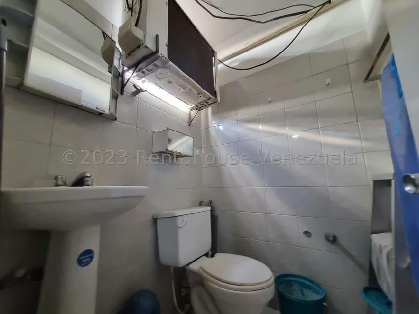 Comercial (Local Comercial) en Venta en Centro, Aragua - 14