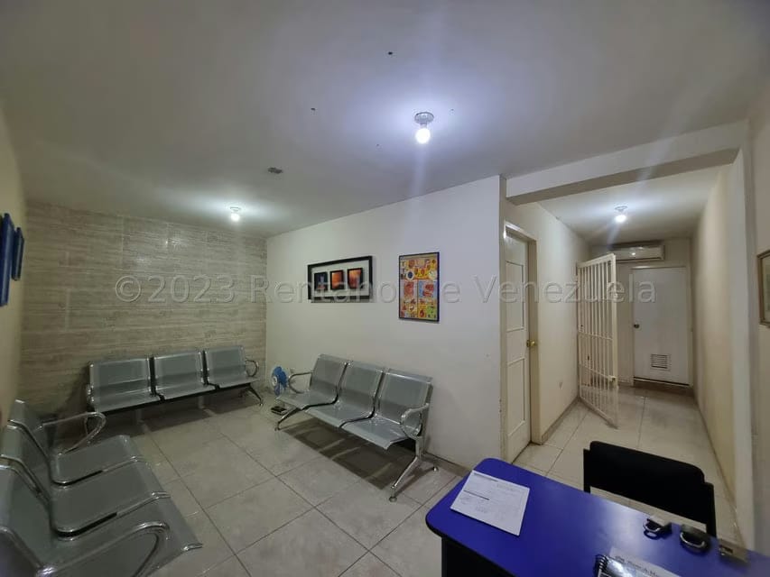 Comercial (Local Comercial) en Venta en Centro, Aragua - 3