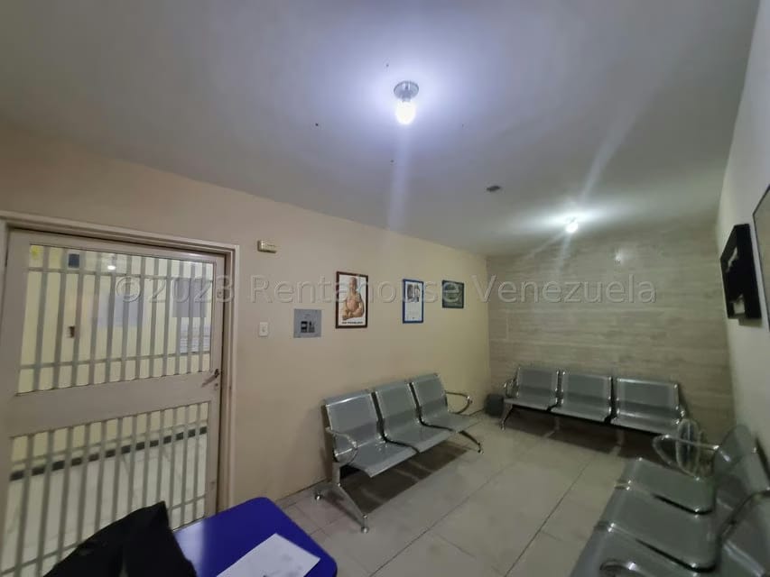 Comercial (Local Comercial) en Venta en Centro, Aragua - 4